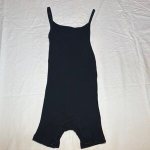 SHEIN Black Ribbed Sleeveless Baby One-Piece Bodysuit
